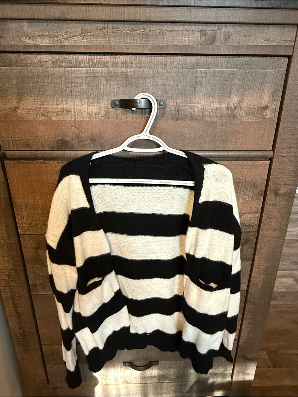 SHEIN Black and Cream Striped Open Cardigan